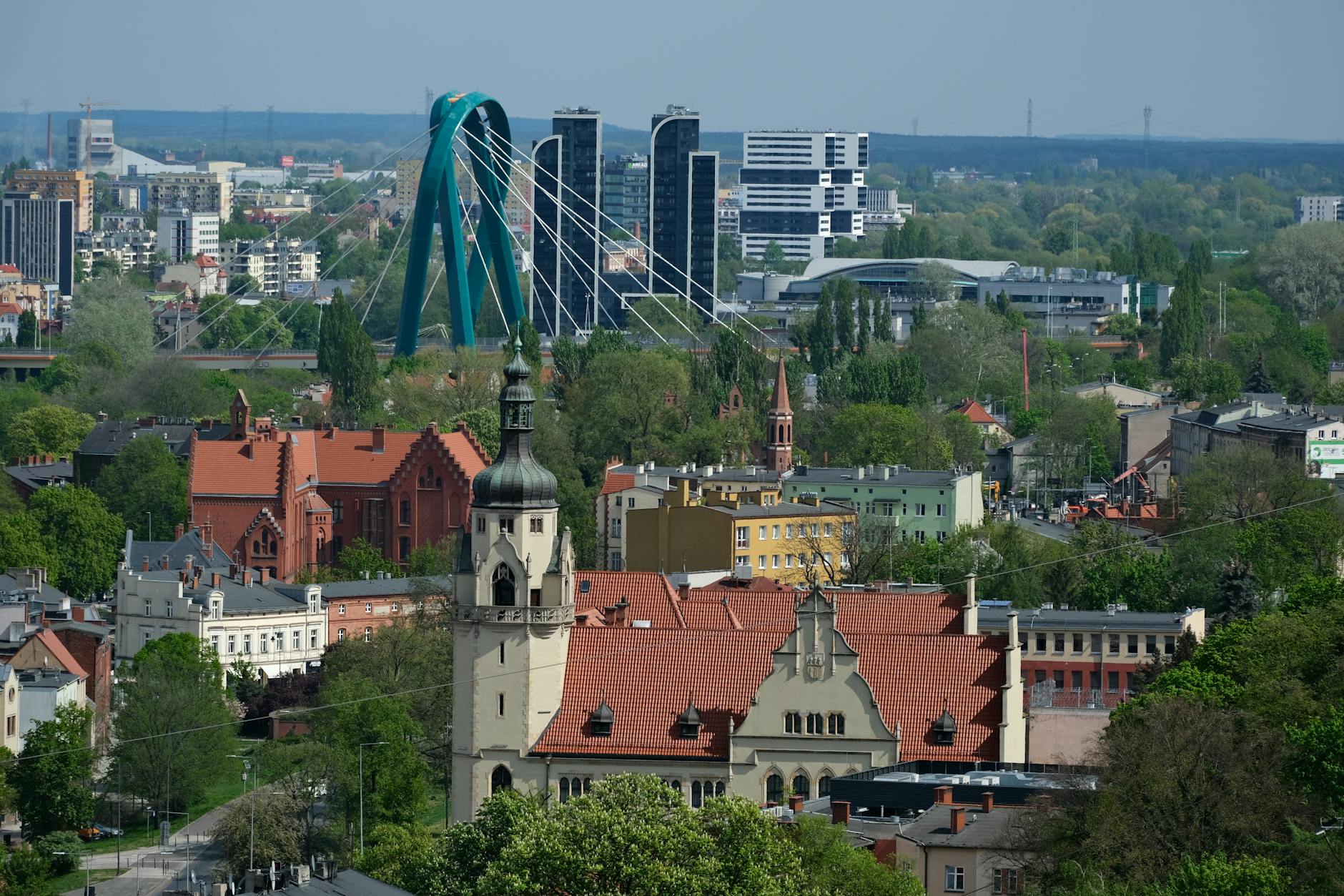 Bielsko-Biała: Święto Policji i Bieg Fiata – dwa oblicza miasta